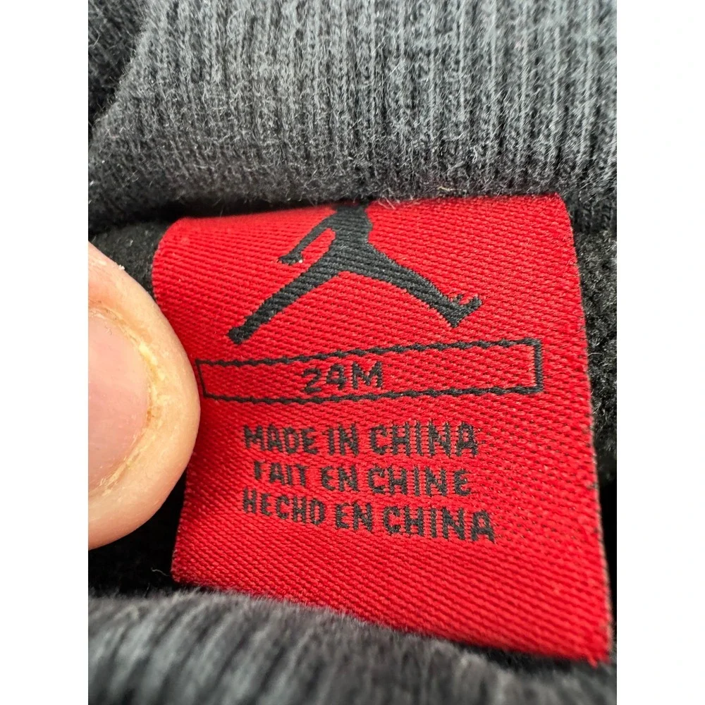 Kids Jordan Plaid Puffer Vest Red Black Gray 24M‎